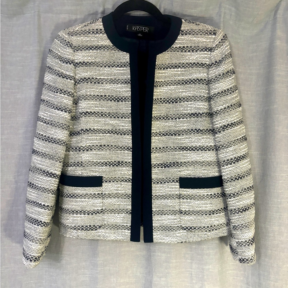 Kasper B/W Silk & Cotton Collar-less Jacket